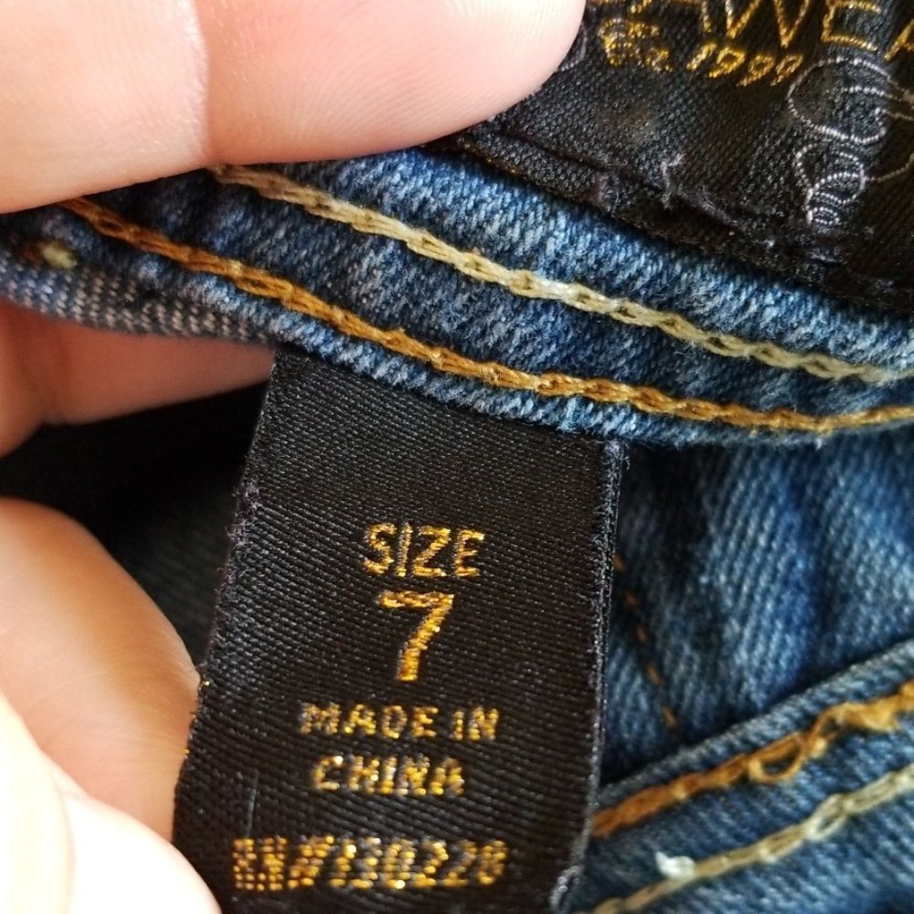 Shorts   - Picture 3 of 3